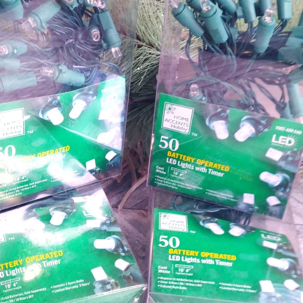 4 Packages of 50 Battery Operated LED Lights With Timer...